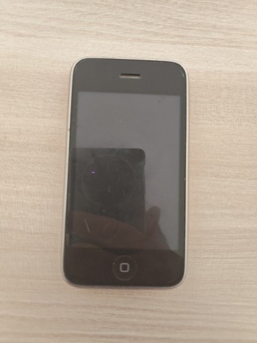 Apple iphone 3gs 16gb - iphone,